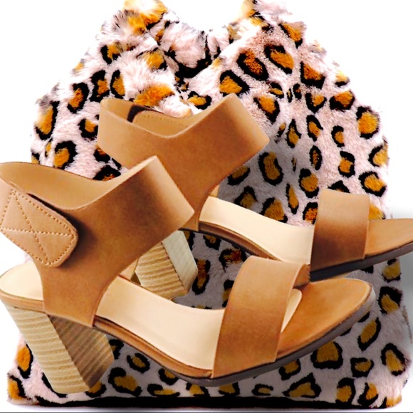 Restock Soda Cognac Brown Stacked Wood Heel SANDAL - Picture 4 of 9